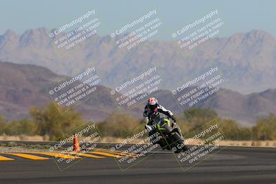 media/Nov-06-2022-SoCal Trackdays (Sun) [[208d2ccc26]]/Turn 14 (930am)/